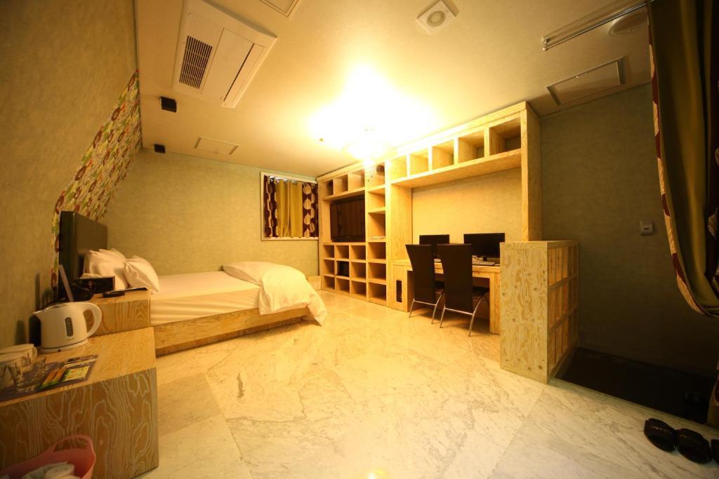 Baron De Paris Seul Quarto foto
